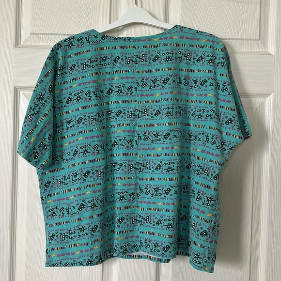 Placements Women’s Teal Peruvian Patterned Crop Shirt - Picture 3 of 5